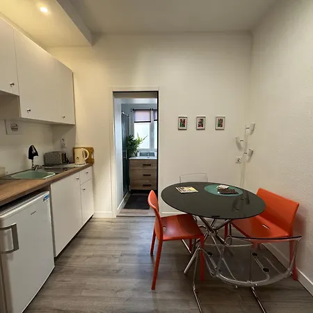 Apart * Figueres (Girona)